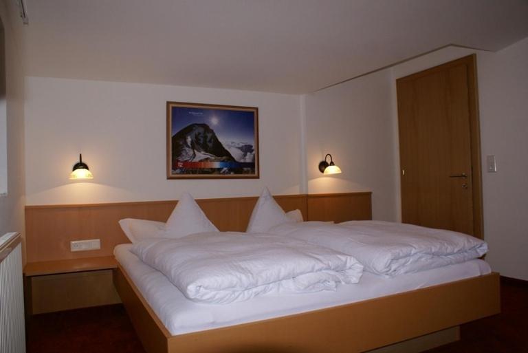 Haus Gisela Hotel Oetz Ruang foto