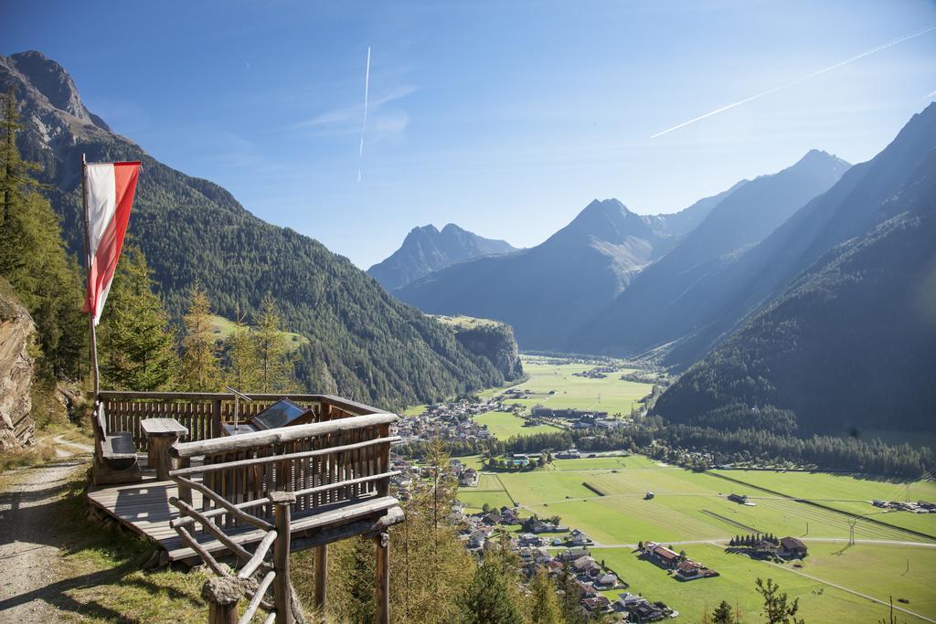 Haus Gisela Hotel Oetz Bagian luar foto