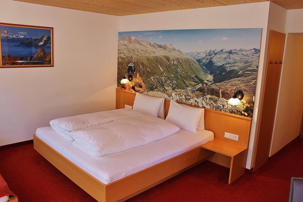 Haus Gisela Hotel Oetz Bagian luar foto